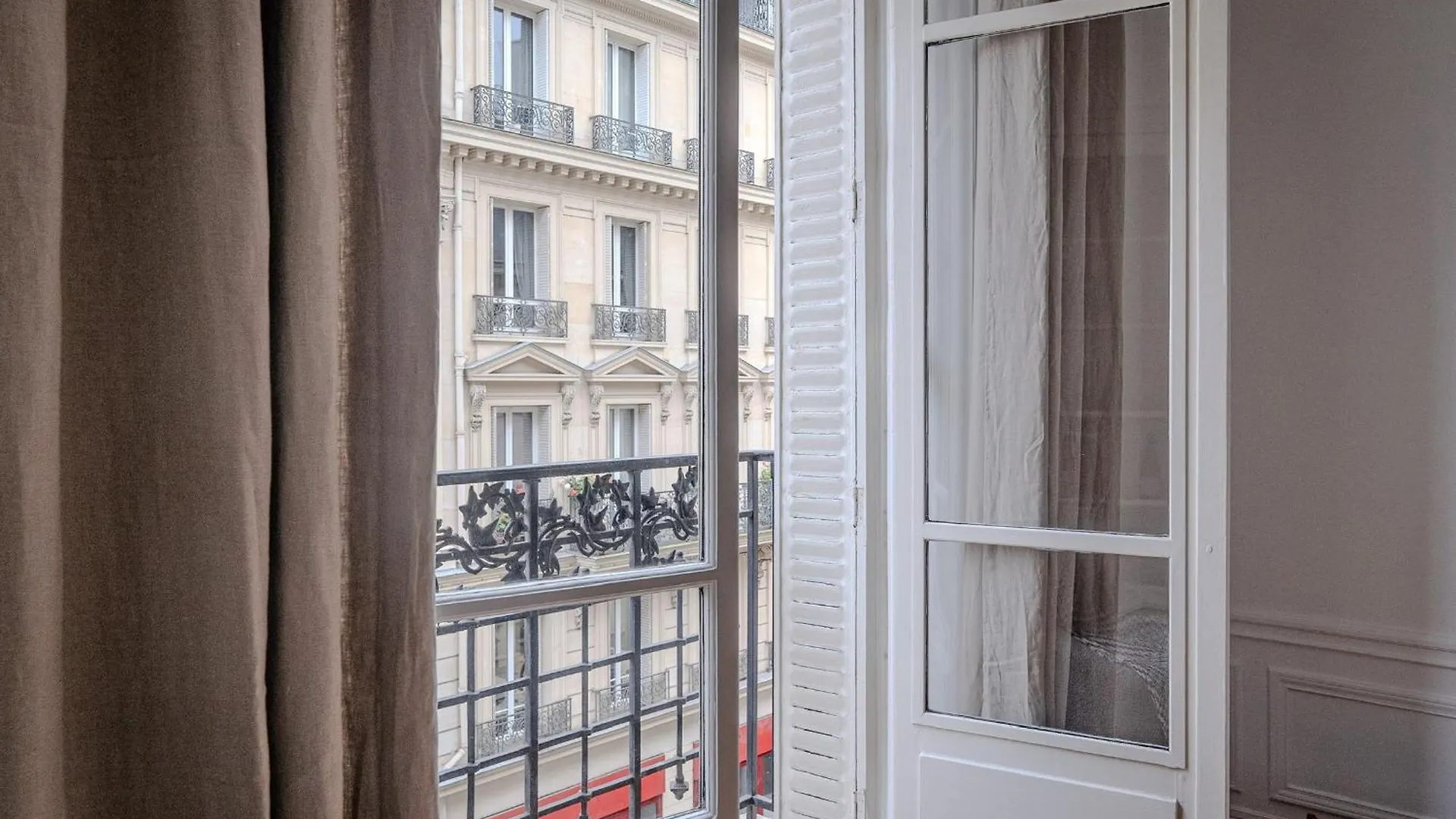 Jouva Paris Apartman