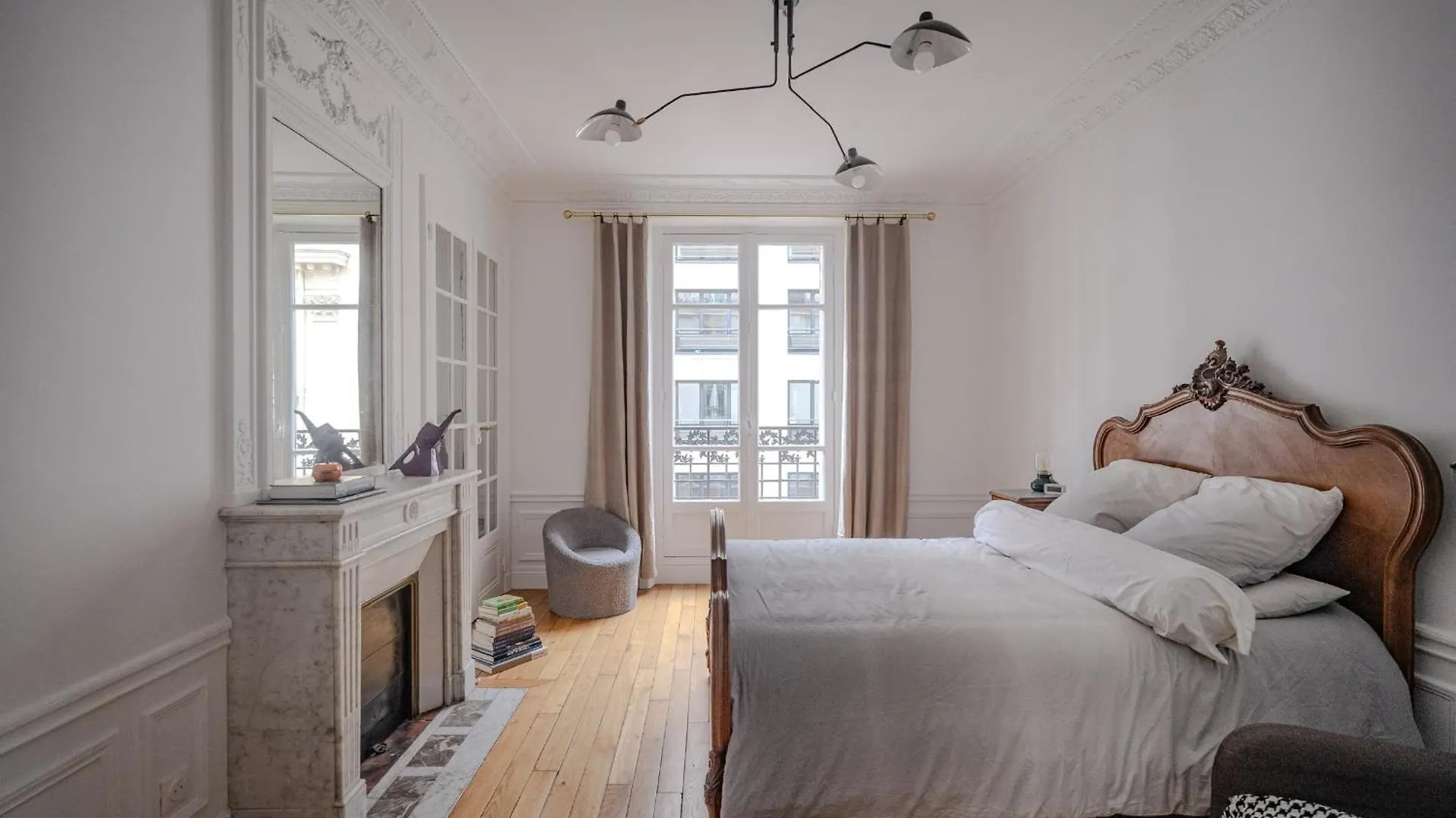 Jouva Paris 아파트